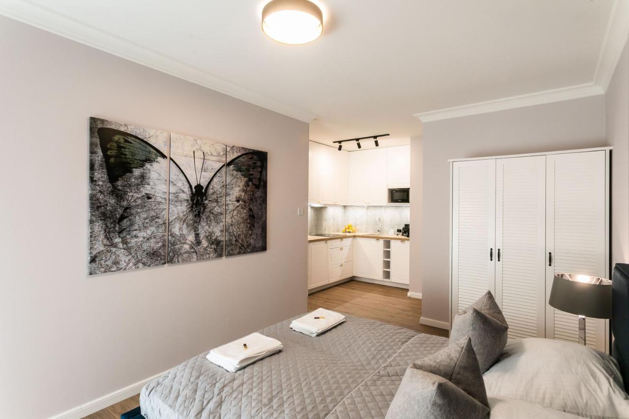 Papillon Apartment